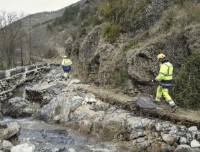 Travaux suite aux inondations de janvier 2020 secteur d'Axat dans l'Aude.