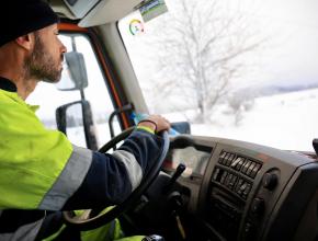 Opérations de déneigement sur le secteur de Cuxac-Cabardès La Loubatière