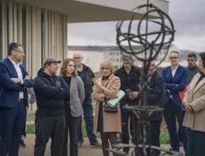 Végétalisation du collège rosa parks à Lézignan dans l'aude.