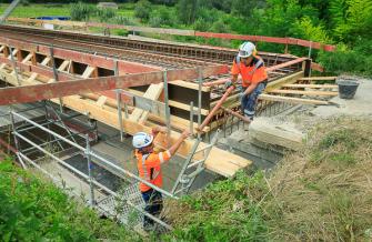 Reconstruction du pont de Verzeille.