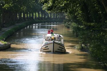 Balade en bateau sur le Canal du Midi.