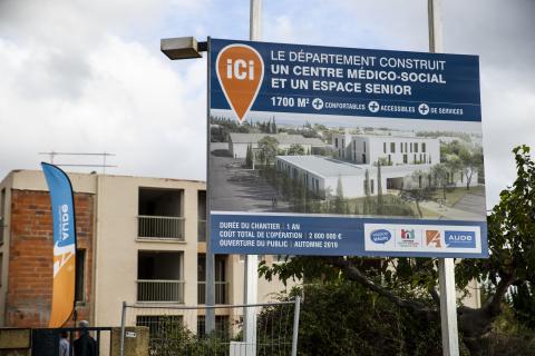 PANNEAU ANNONCANT UN CHANTIER AVEC APPEL D'OFFRES
