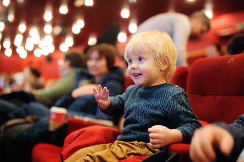 ENFANT AU CINEMA