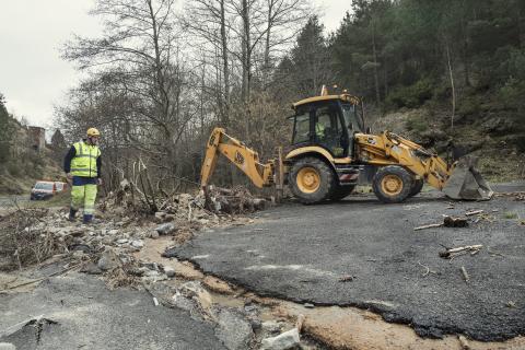 Travaux suite aux inondations de janvier 2020 secteur d'Axat dans l'Aude.
