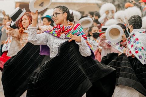 FESTIVAL FOLKLORE & PARTAGE