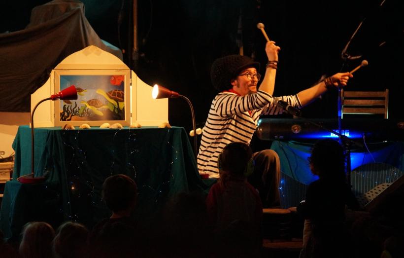 Concert-spectacle "Le poisson voyageur" réalisé par Music'al sol