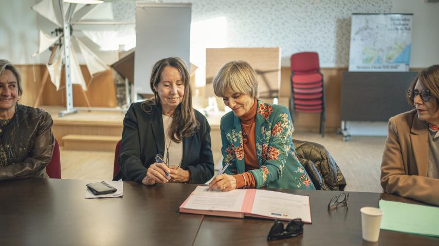 Signature de la contractualisation solidaire entre le SIVOM Corbières Méditerranée et le Département de l'Aude