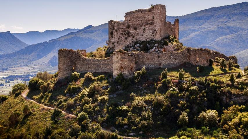 CHATEAU D'AGUILAR