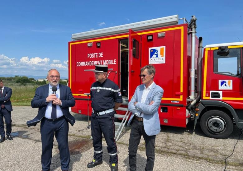 Le préfet de l'Aude Thierry Bonnier a passé en revue les effectifs en compagnie du directeur du Sdis, Christophe Magny, et son président Christian Rainaud.