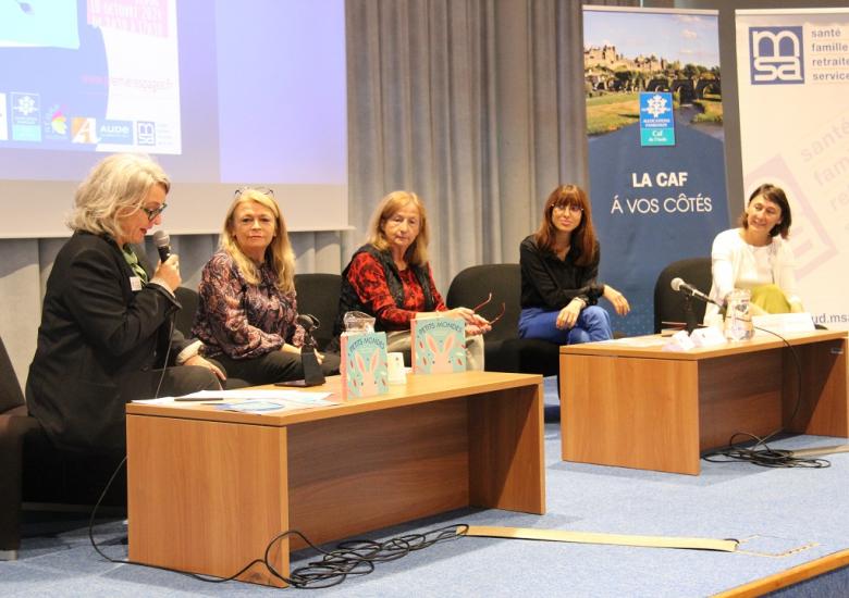  Chloé Danillon, vice-présidente du conseil départemental en charge de la protection de l’enfance et de l’action sociale de proximité, Maria Conquet, conseillère départementale déléguée à la culture, Elise Palus, directrice de la Caisse d’Allocations Familiales de l’Aude et de Martine Verdale, élue de la MSA Grand Sud.