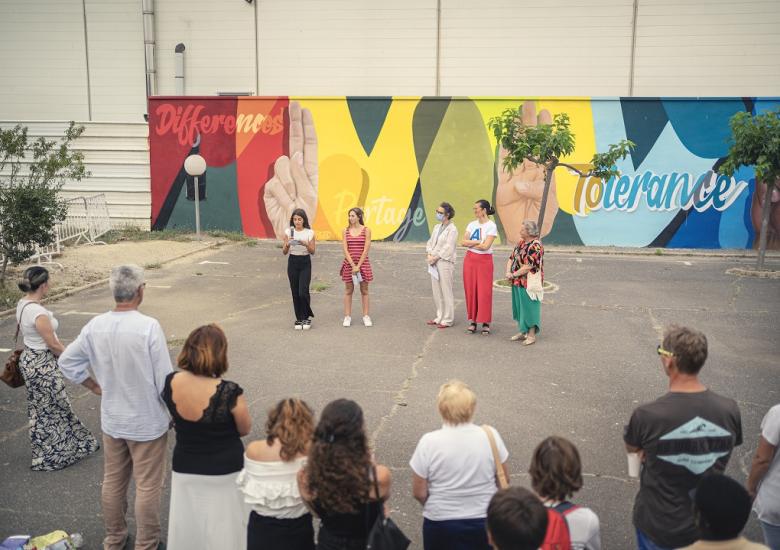 Inauguration de la fresque sur le vivre ensemble au collège La Nadière de Port-la-Nouvelle, dans l'Aude